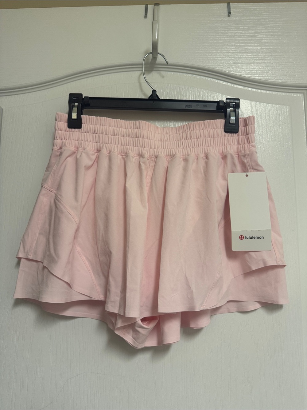 Lululemon NWT Shake it Out High-Rise Run Short 2.5” *pink pearl*